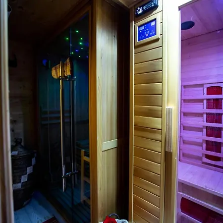 In Aosta Near Pila Lifts, Cleaning Included Villeneuve